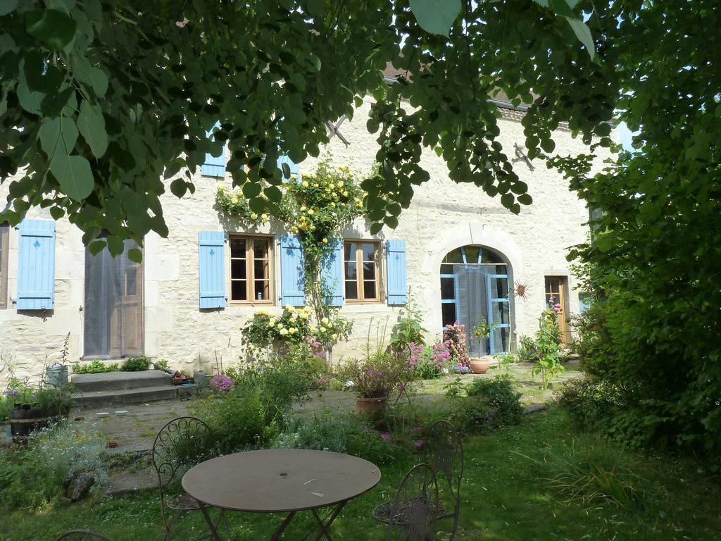 Chaptuzat Le Vieux Velo Bed & Breakfast エクステリア 写真