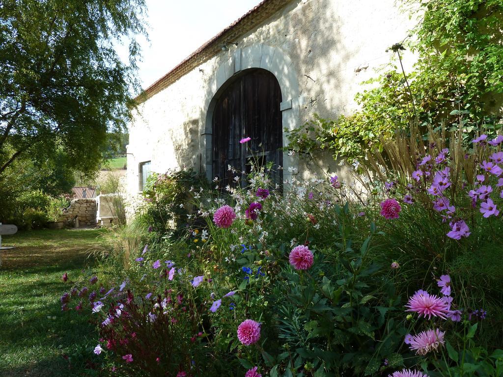 Chaptuzat Le Vieux Velo Bed & Breakfast エクステリア 写真