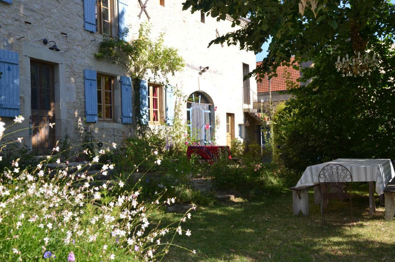 Chaptuzat Le Vieux Velo Bed & Breakfast エクステリア 写真