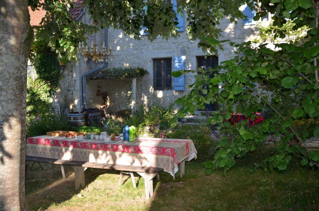 Chaptuzat Le Vieux Velo Bed & Breakfast エクステリア 写真