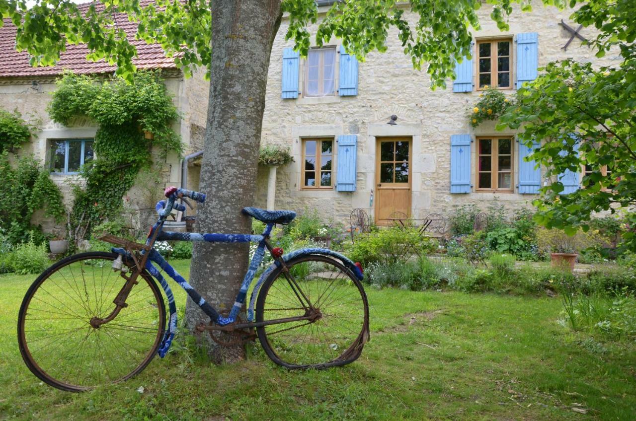 Chaptuzat Le Vieux Velo Bed & Breakfast エクステリア 写真