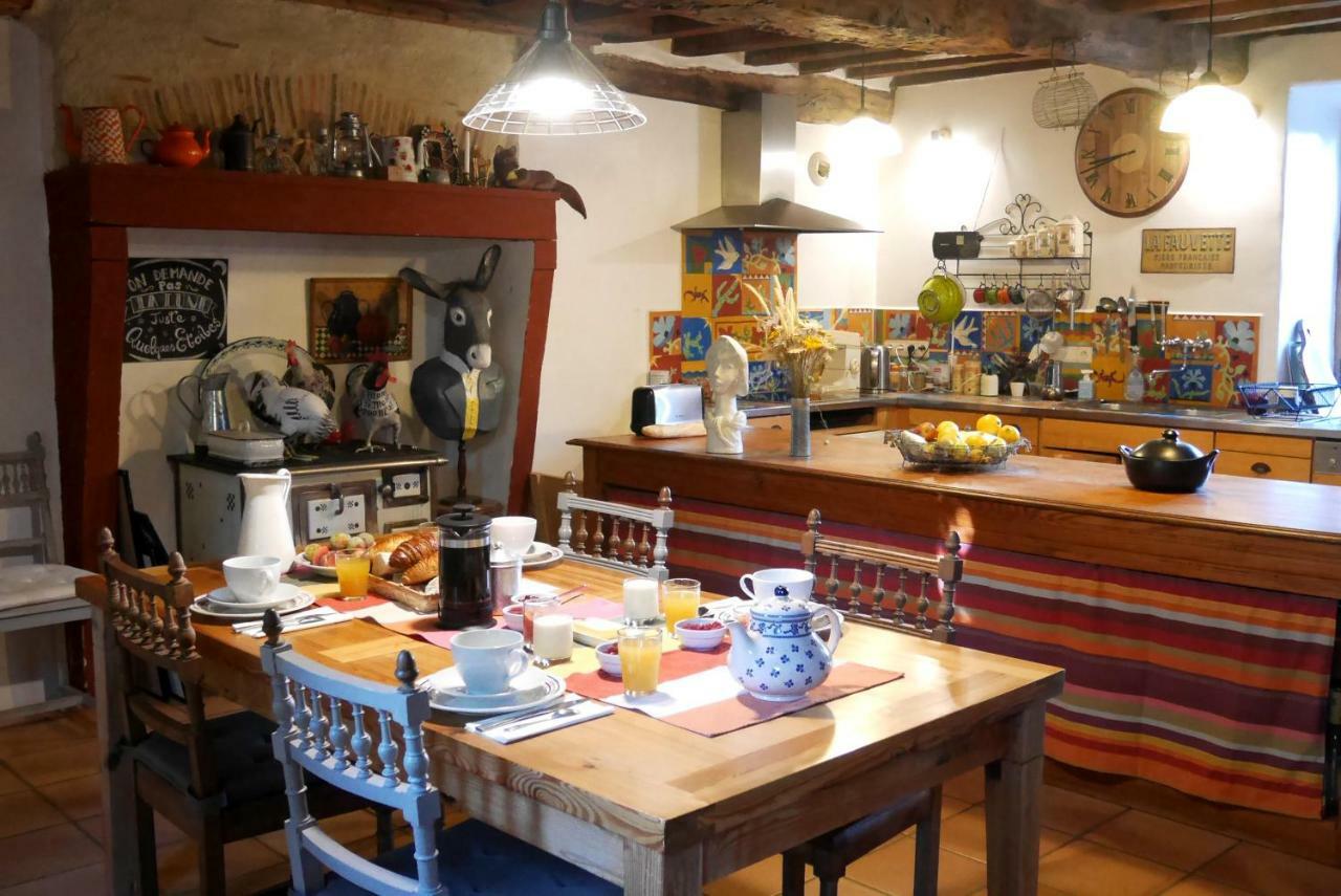 Chaptuzat Le Vieux Velo Bed & Breakfast エクステリア 写真